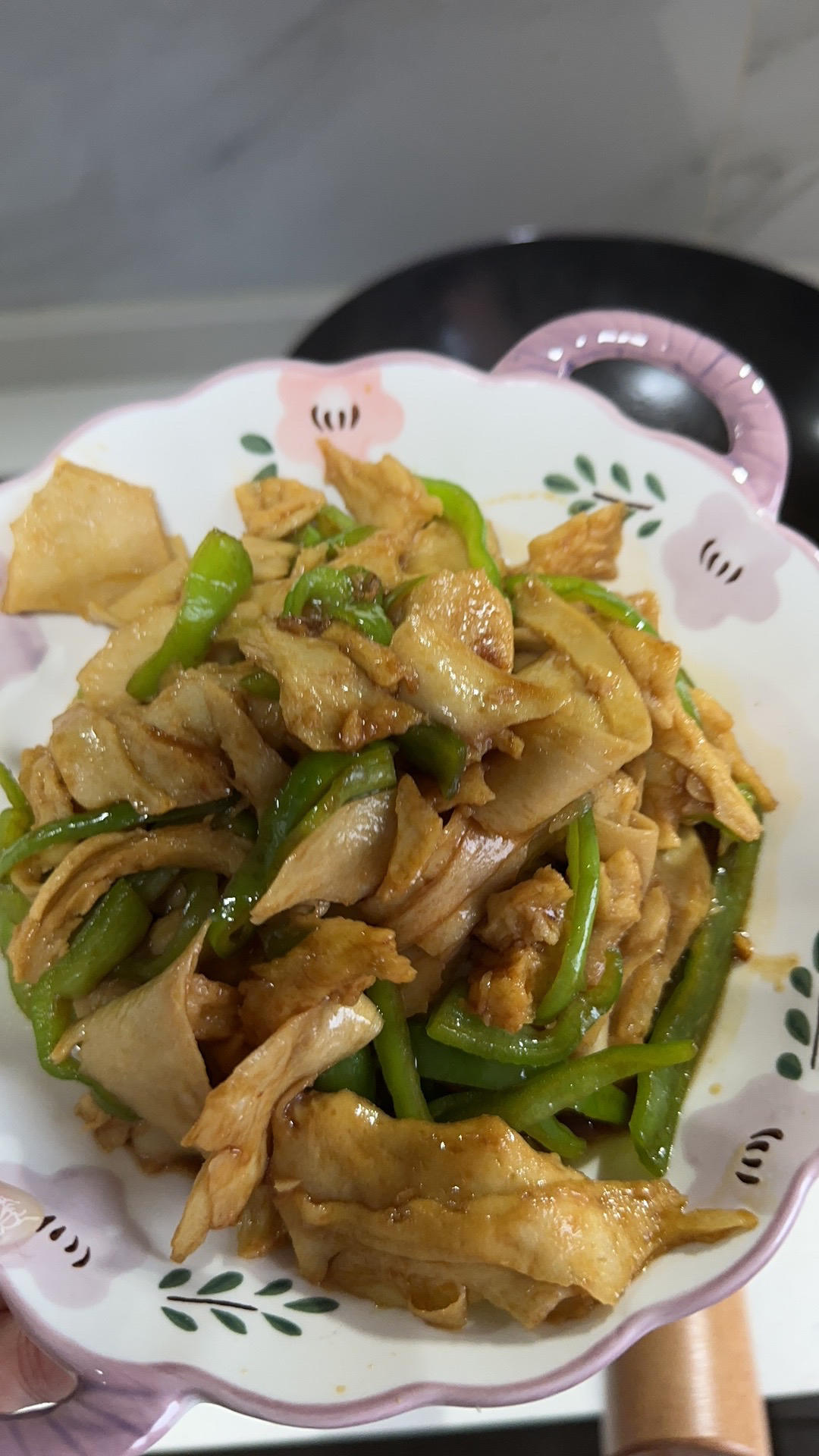 米饭杀手系列之青椒炒面筋