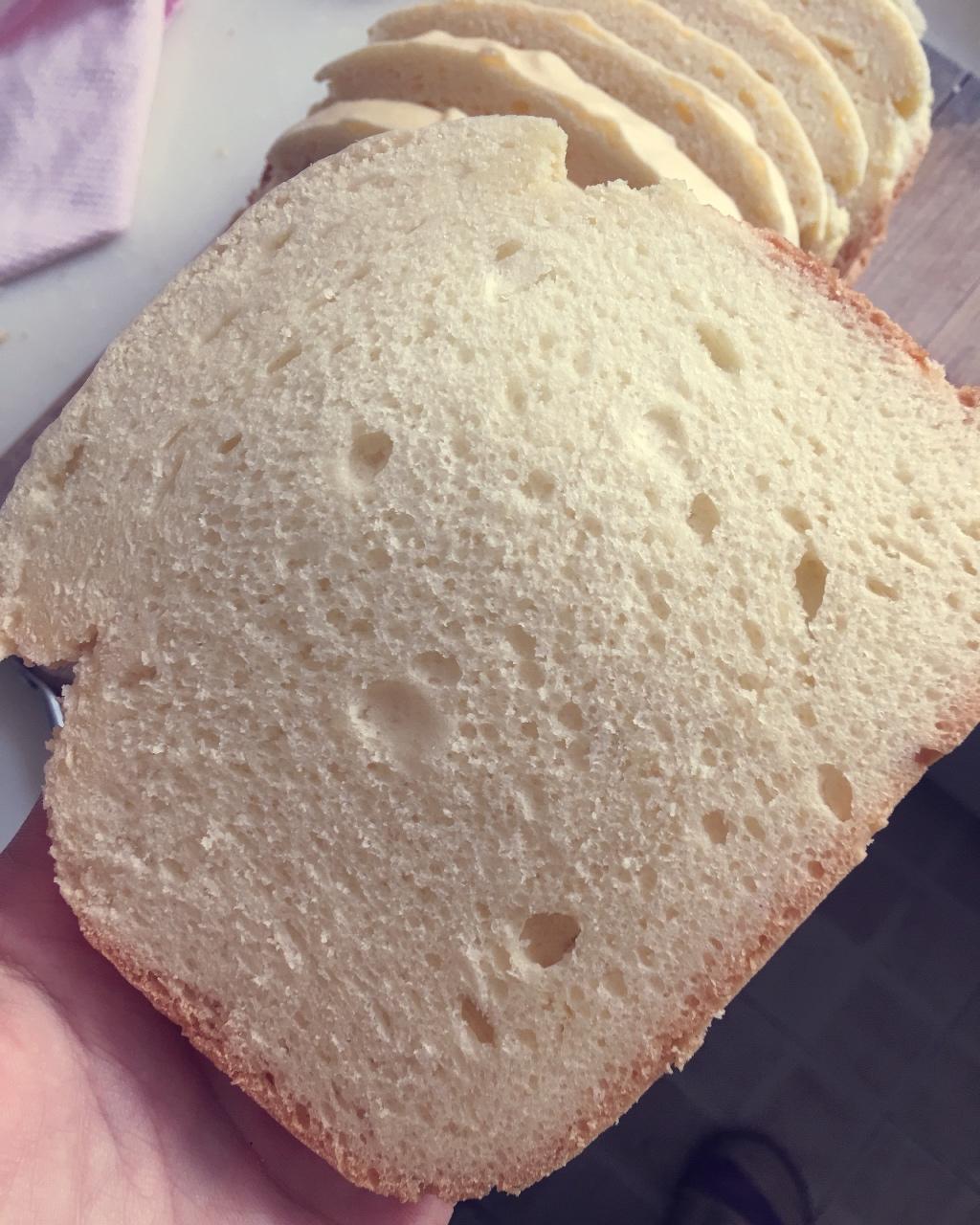 angiezhang8799做的【美的面包机】一级好吃的柔软拉丝面包