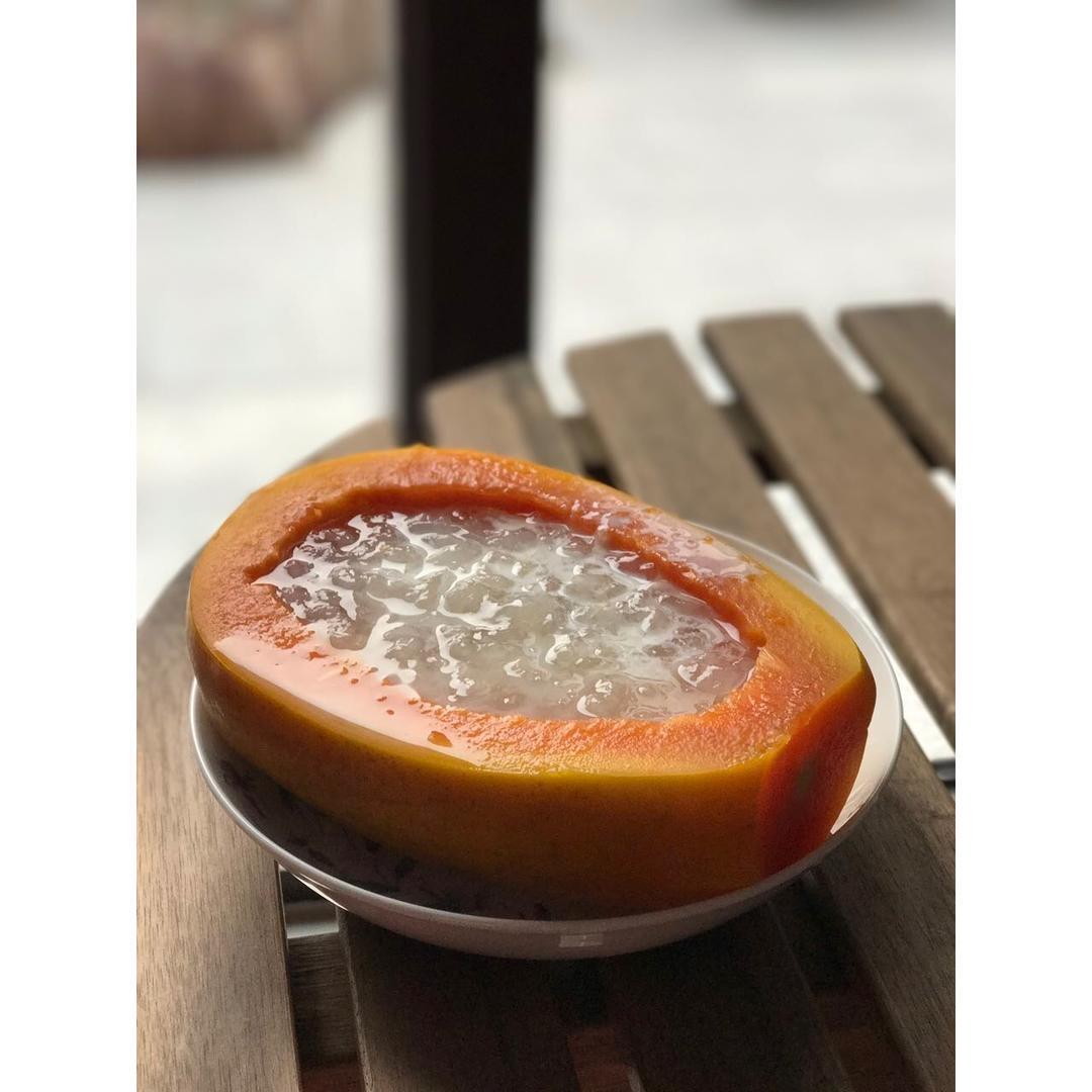 木瓜牛奶炖雪蛤