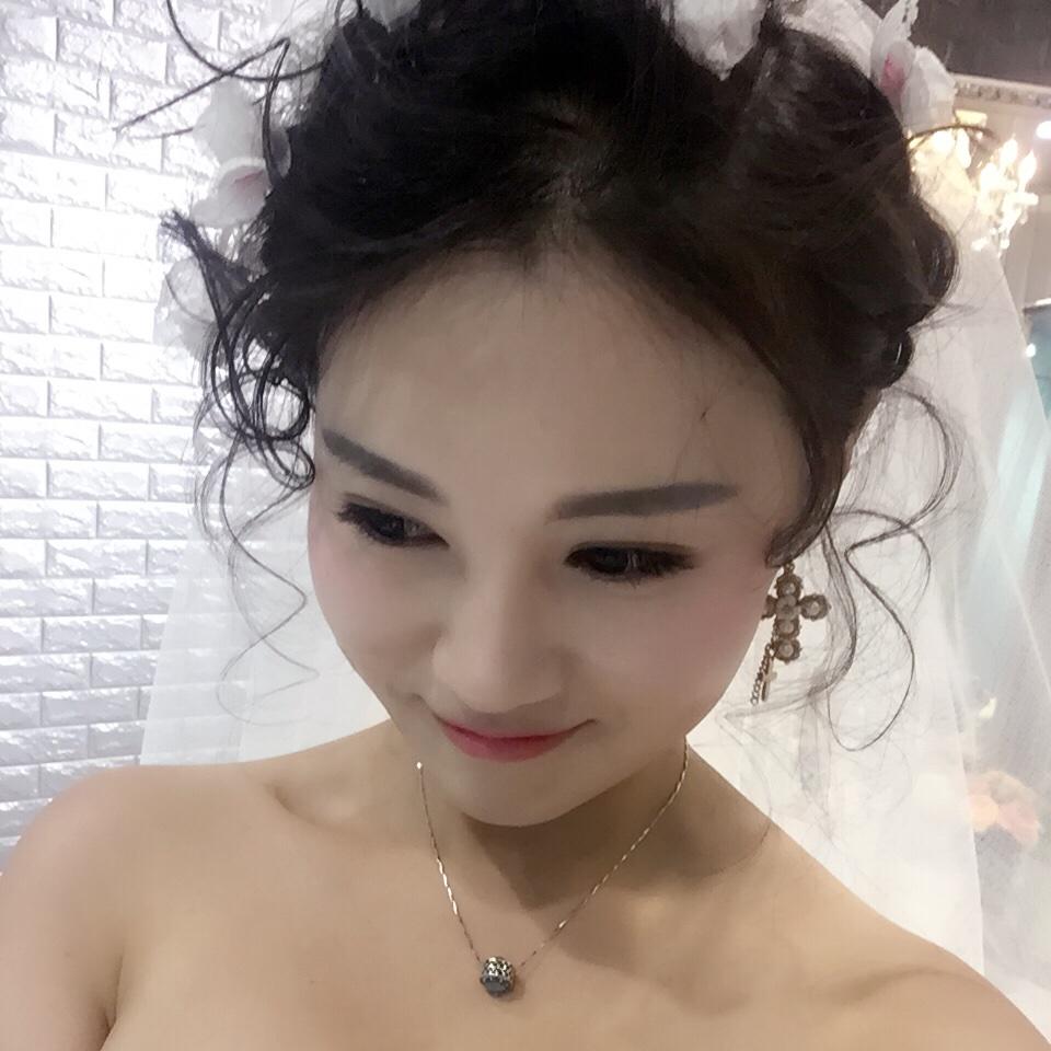 努力做饭的梦琪宝宝