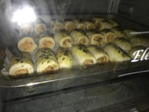 ⚠️高能预警🔥香88条街的肉松酥的做法 步骤10