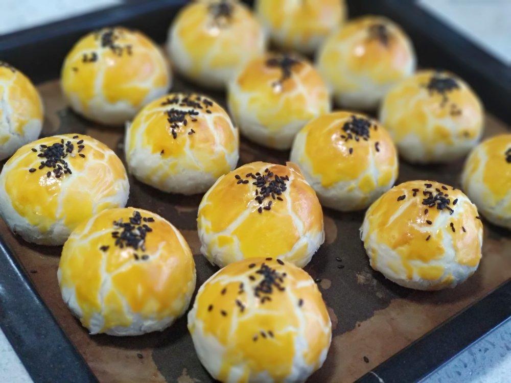 百吃不腻的蛋黄酥