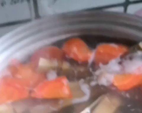 【纯天然竹庶毛根水的做法视频_做法步骤】_下厨房