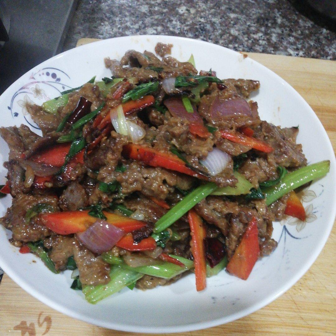 嫩炒牛肉（牛里脊）好吃下饭