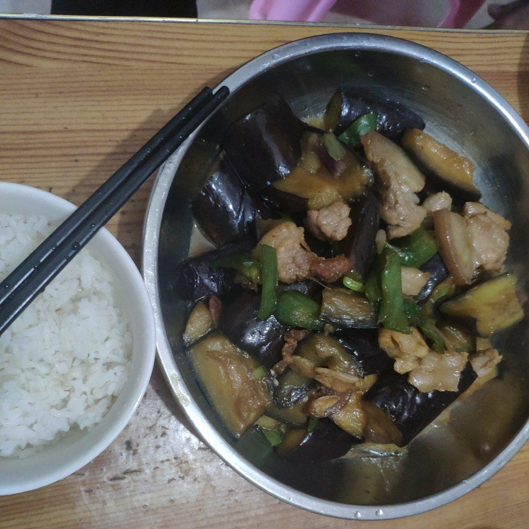 茄子炒肉