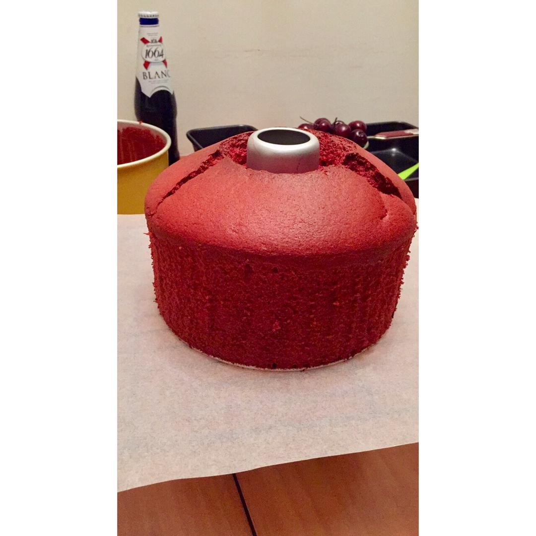 樱桃红丝绒裸蛋糕【山姆厨房】