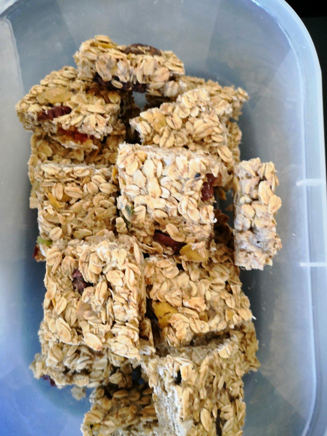 香蕉燕麦能量棒[超简单无油无糖版］