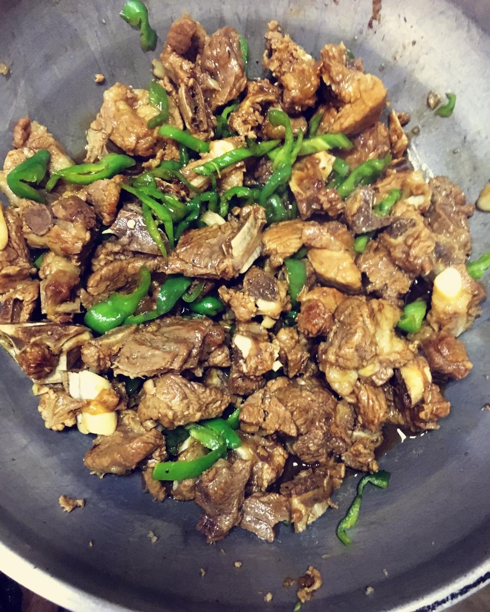 辣椒炒排骨