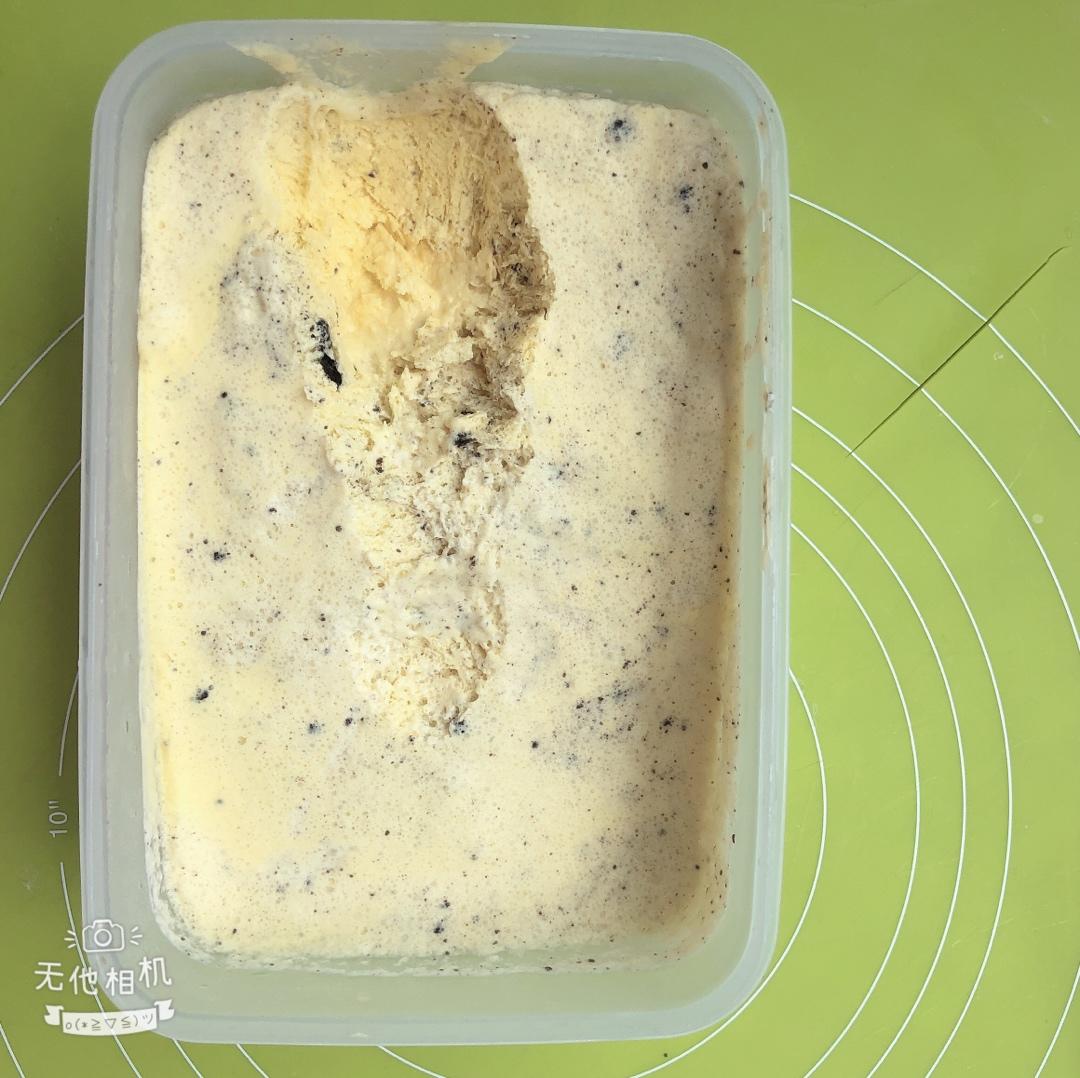 消耗淡奶油之超级简单的美味冰淇淋（附麦旋风做法）