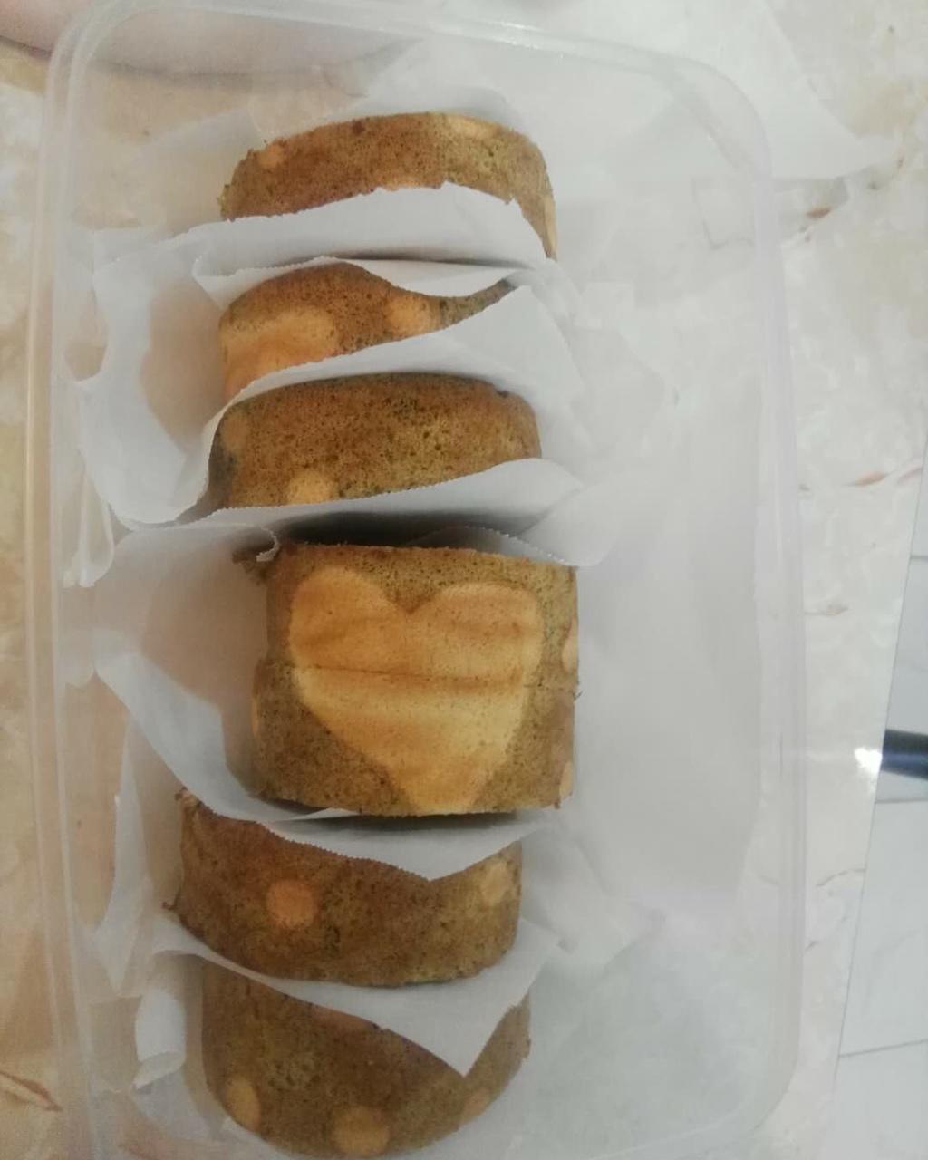 手绘抹茶红豆蛋糕卷