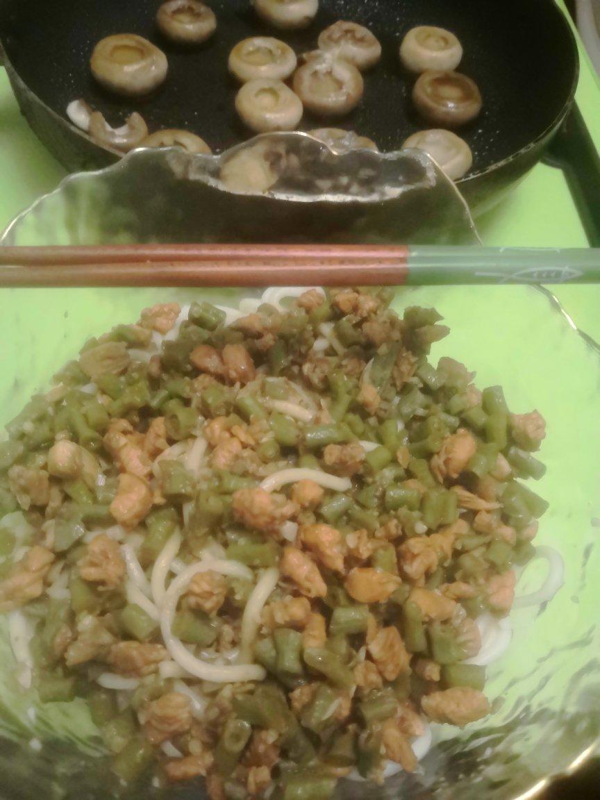 肉末豆角打卤面