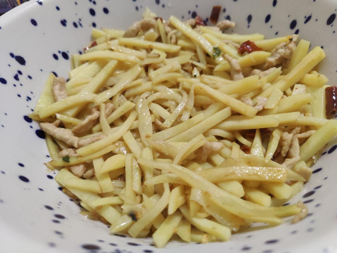 土豆炒肉丝