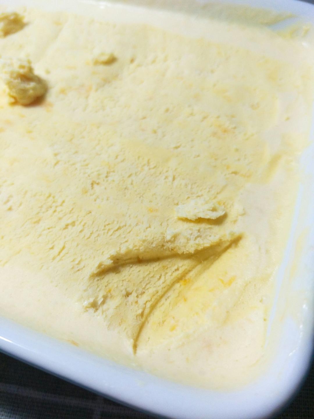 意式草莓冰淇淋（免中途搅拌）