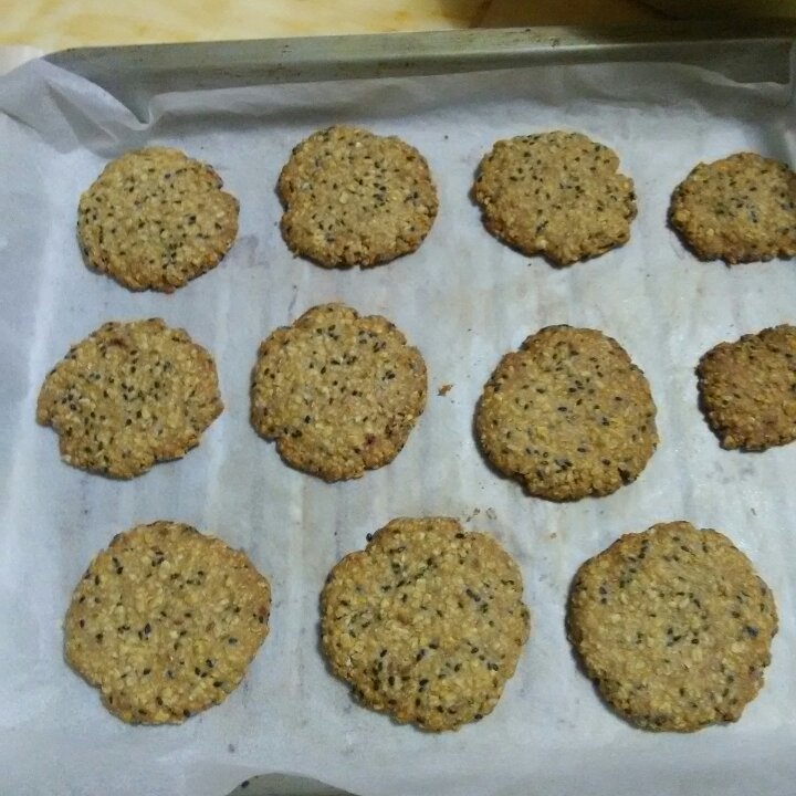 黑芝麻燕麦高纤饼干（无添加，另含植物油减脂配方）