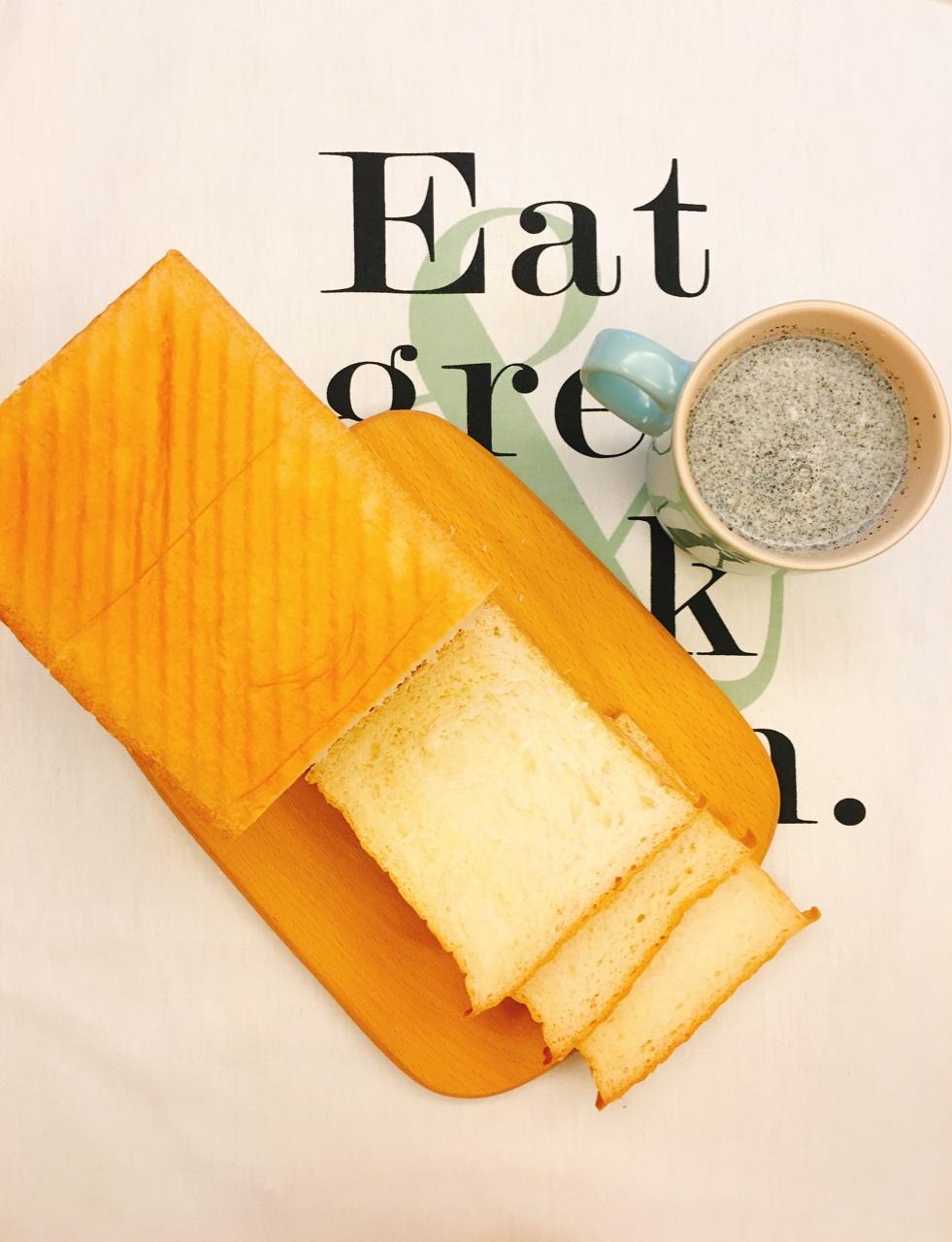 大名鼎鼎的吐司——妃娟100%中种北海道牛奶吐司