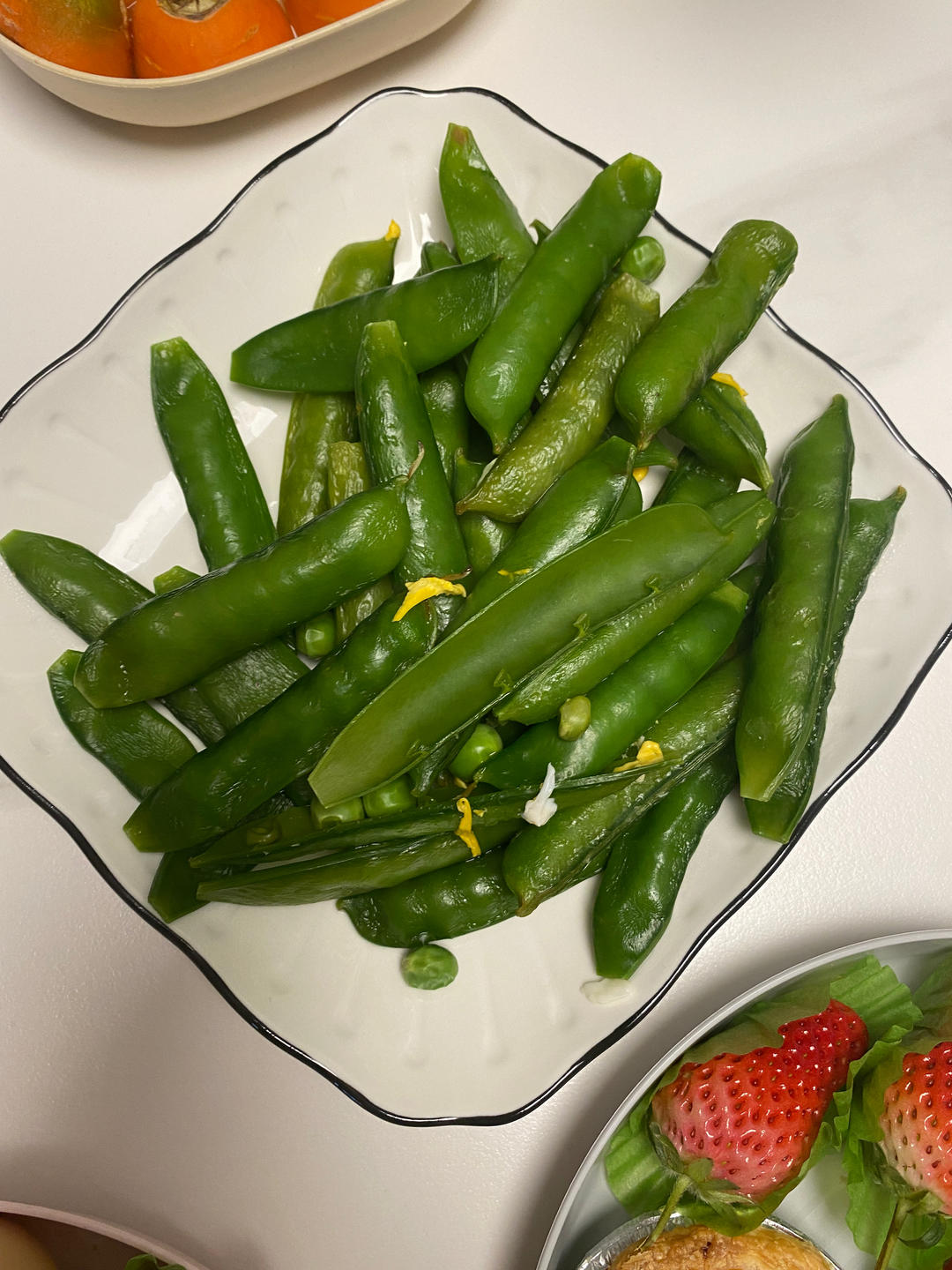 一口春天：水煮豌豆荚
