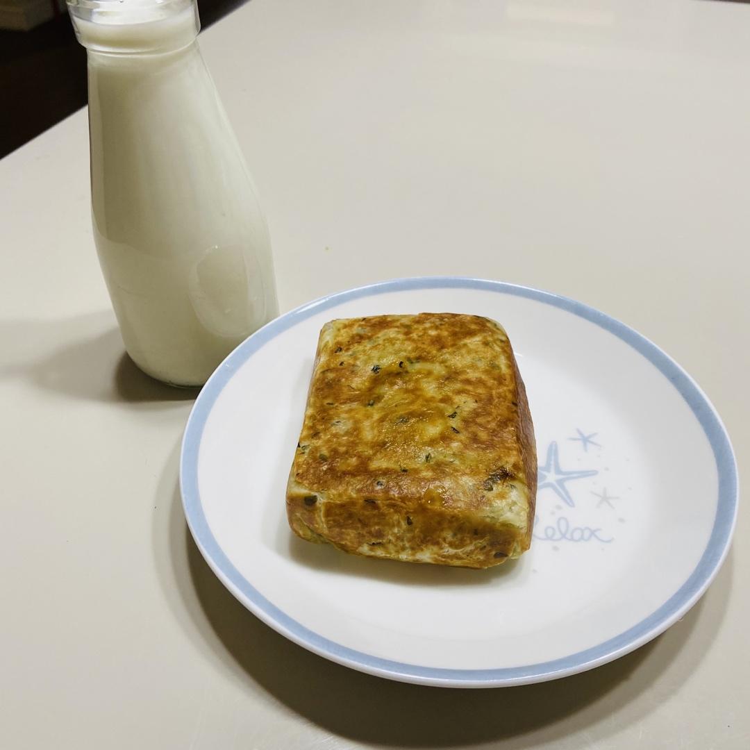 5分钟就能搞定的手抓饼早餐，酥到掉渣～