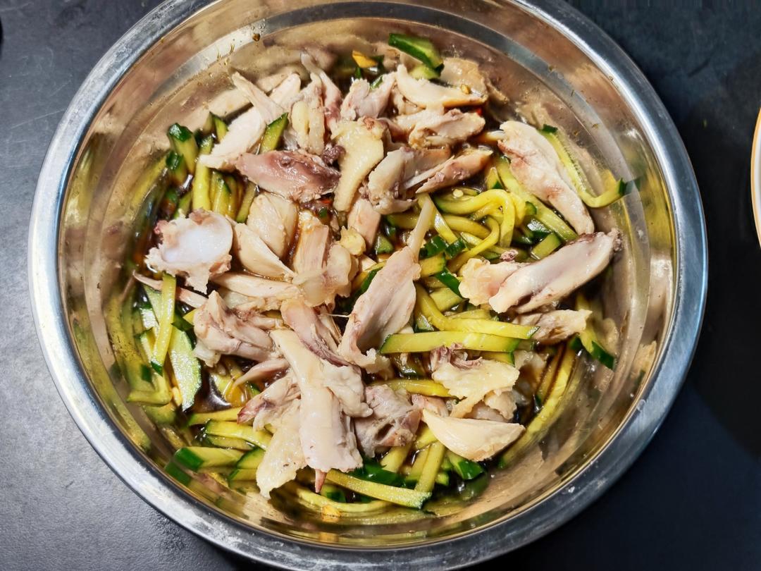 🥰简单好吃手撕鸡腿肉🍗零脂肪凉拌菜