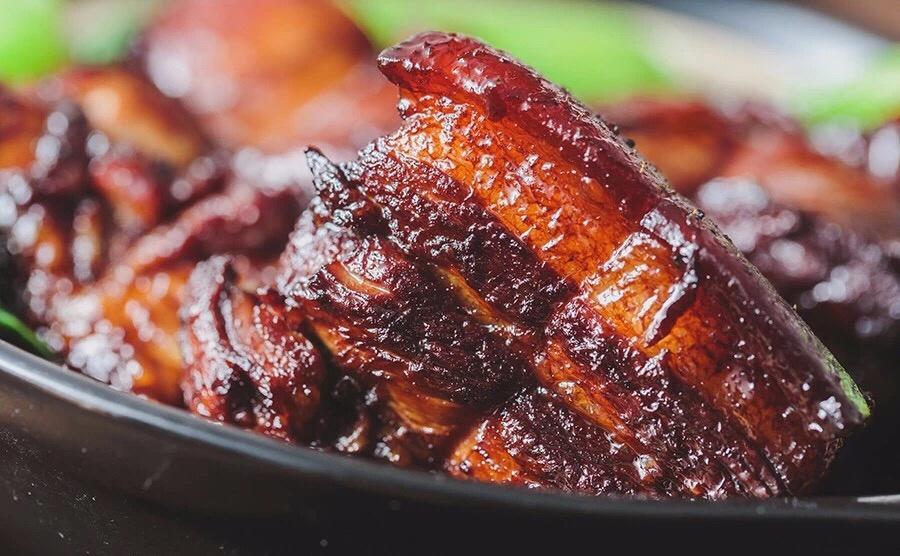 哈哈的犀牛角做的不加一滴水的完美东坡肉教程