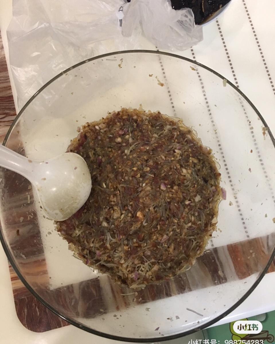 牛肉粉丝包