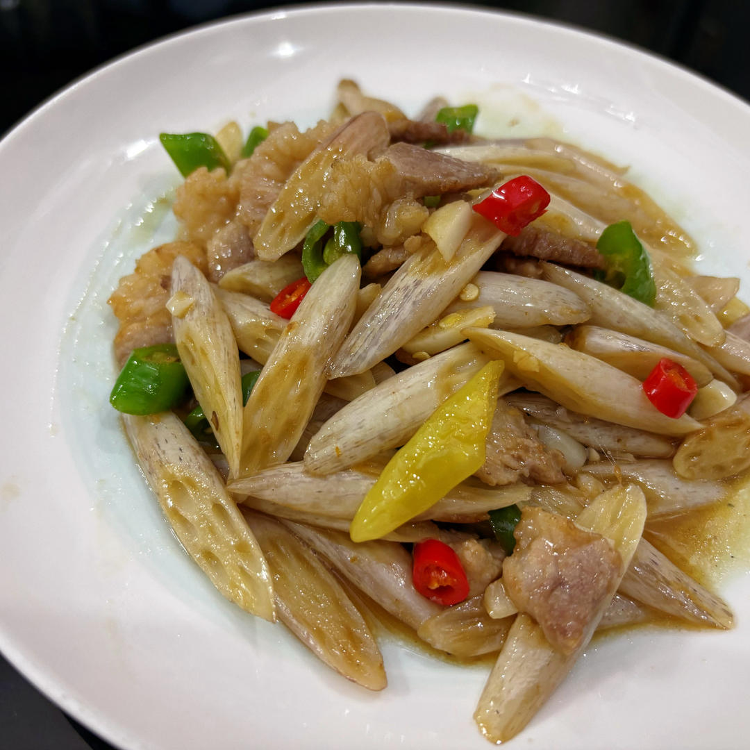能干掉几碗饭的酸辣藕带炒肉丝