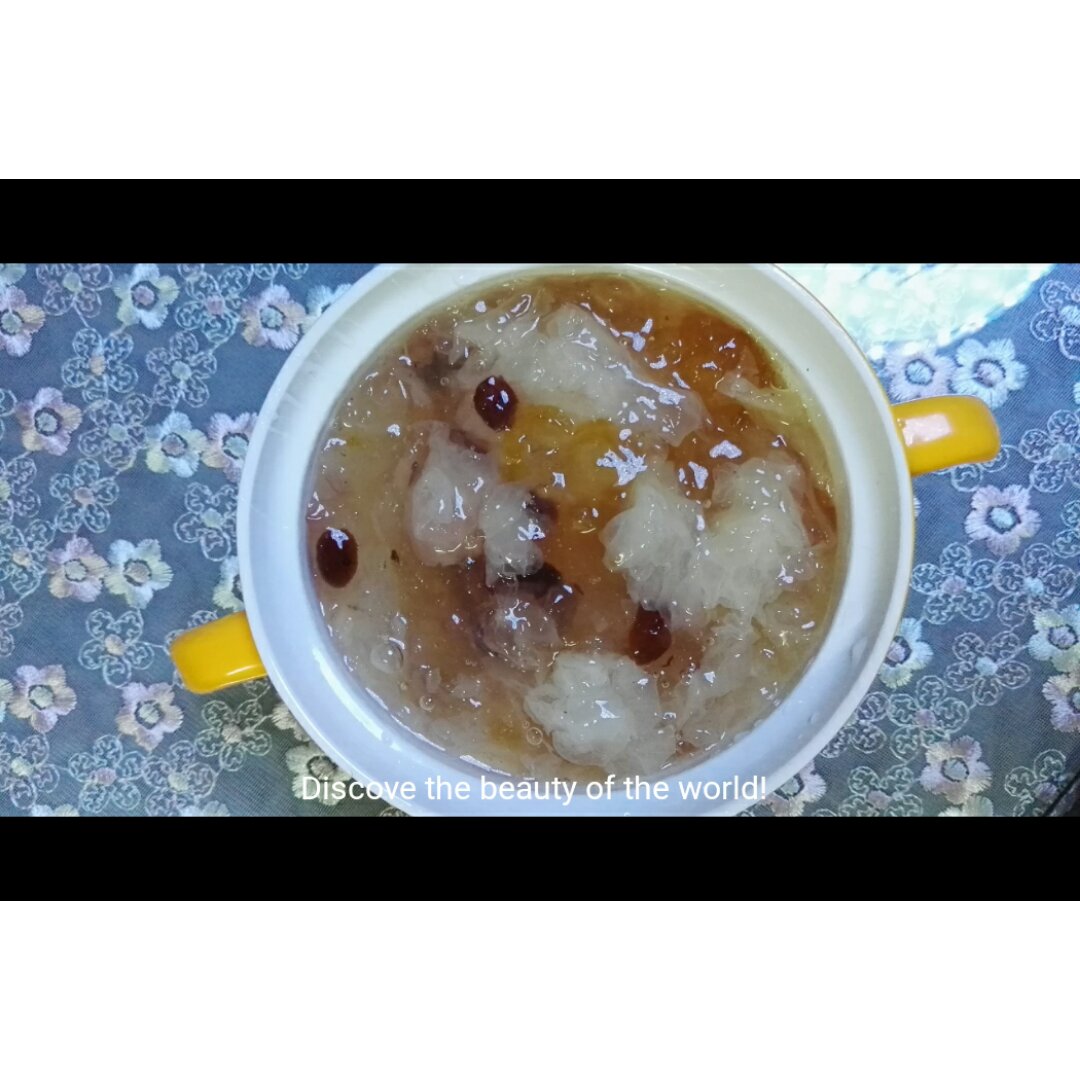 蔓越莓桃胶银耳羹