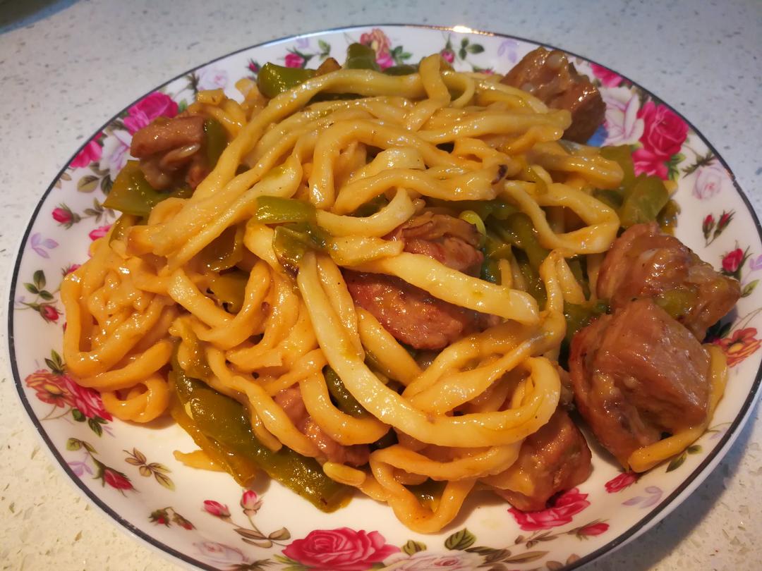 排骨豆角焖面