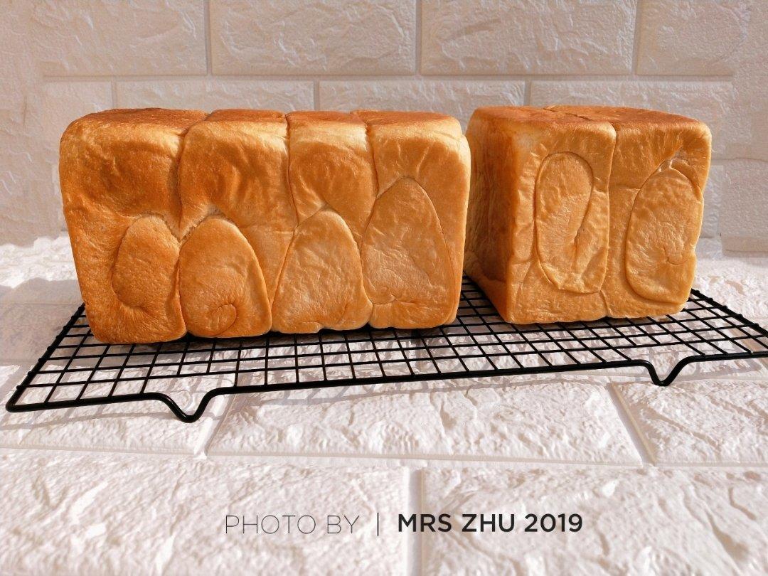 绵软细腻Q弹的酸奶吐司