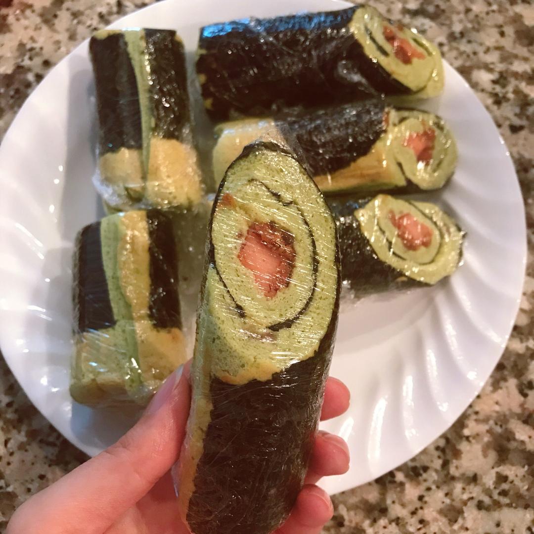 莎啦啦啦啦-做的寿司蛋糕卷