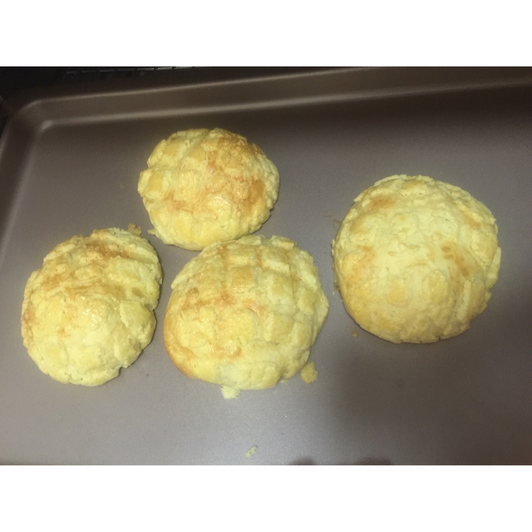 稣皮菠萝包