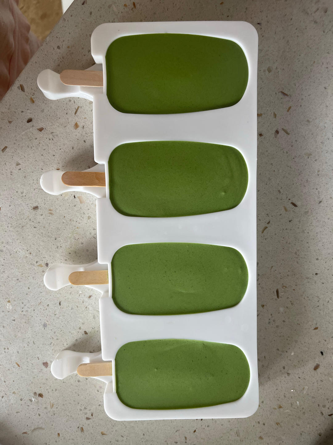 不用搅拌没有冰渣熟蛋版的冰淇淋，梦龙巧克力脆皮抹茶雪糕（多口味）