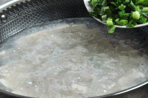 龙头鱼豆腐汤的做法 步骤9
