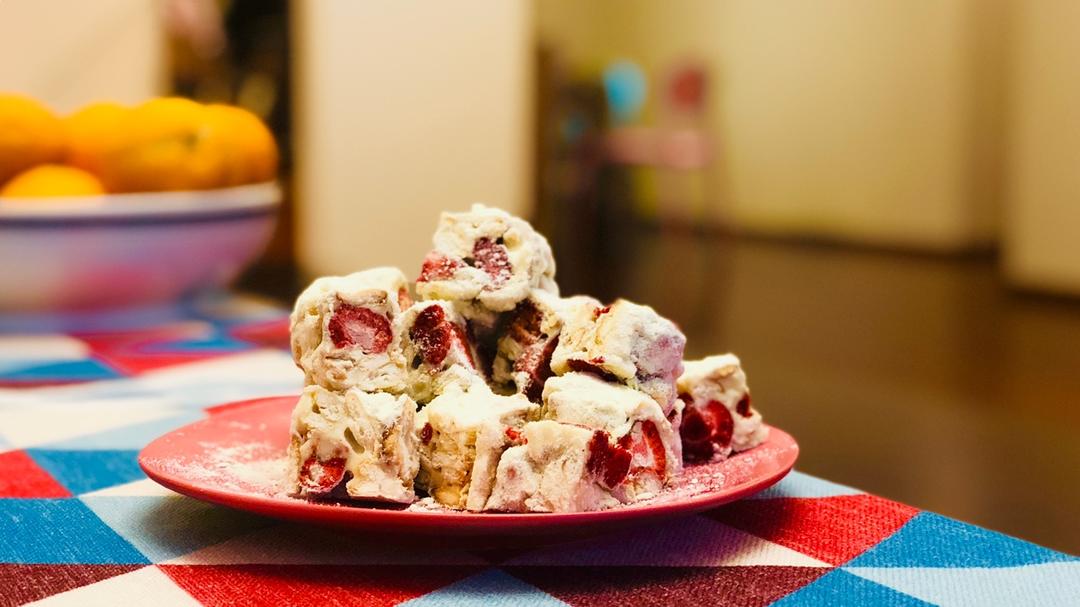 草莓雪花酥（小美版）