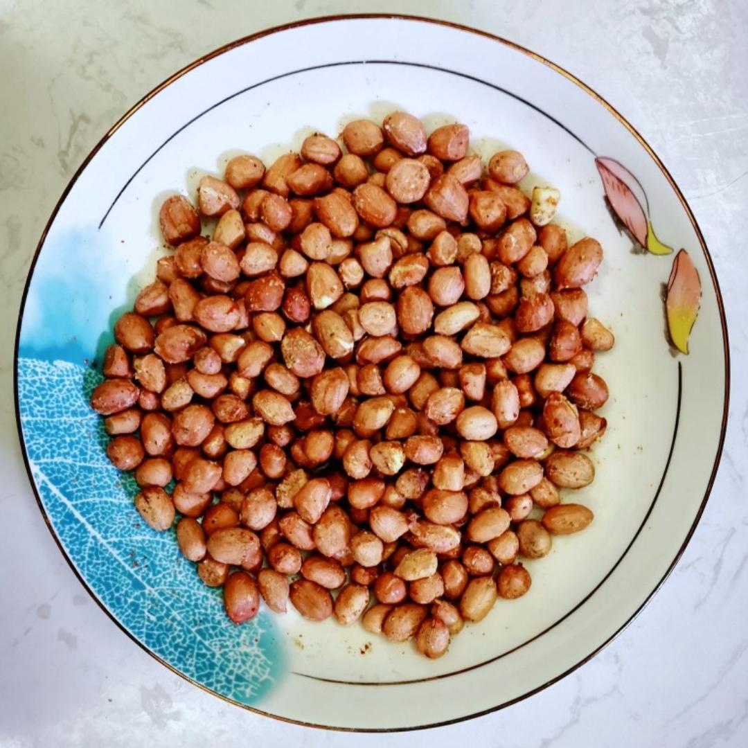 微波炉4分钟盐爆花生米