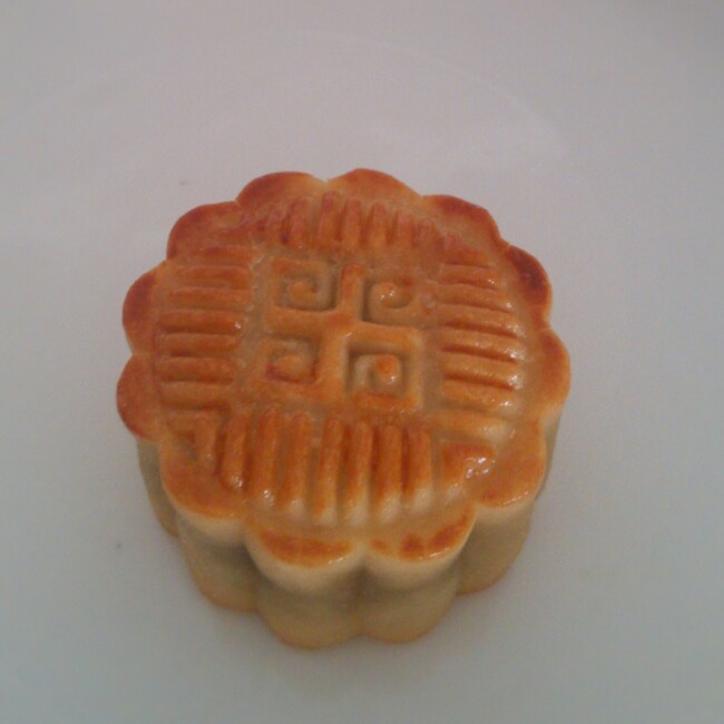 蛋黄豆沙广月