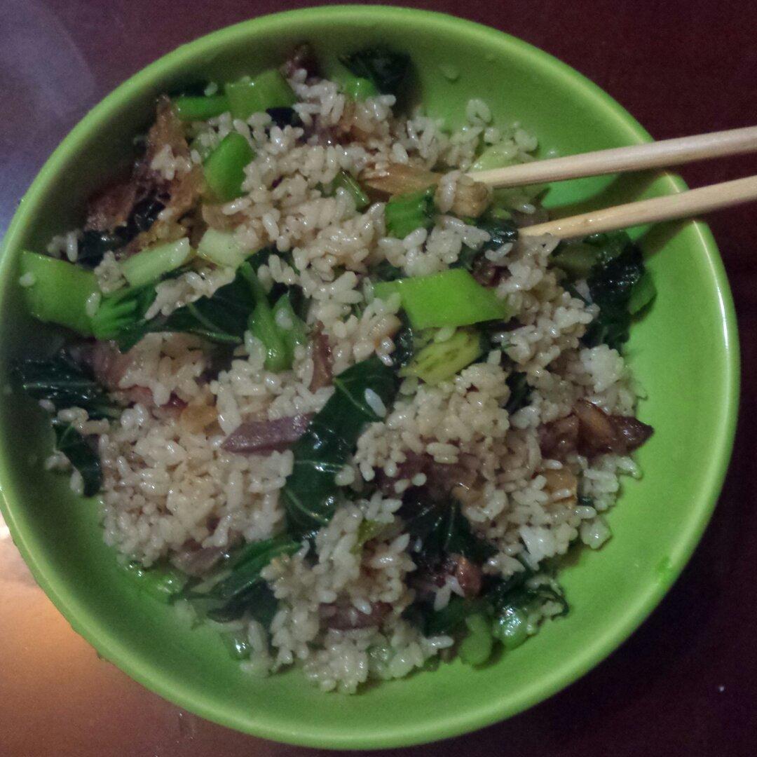 腊肠青菜炒饭