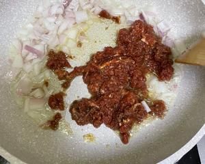 胡萝卜牛肉焖饭的做法 步骤10