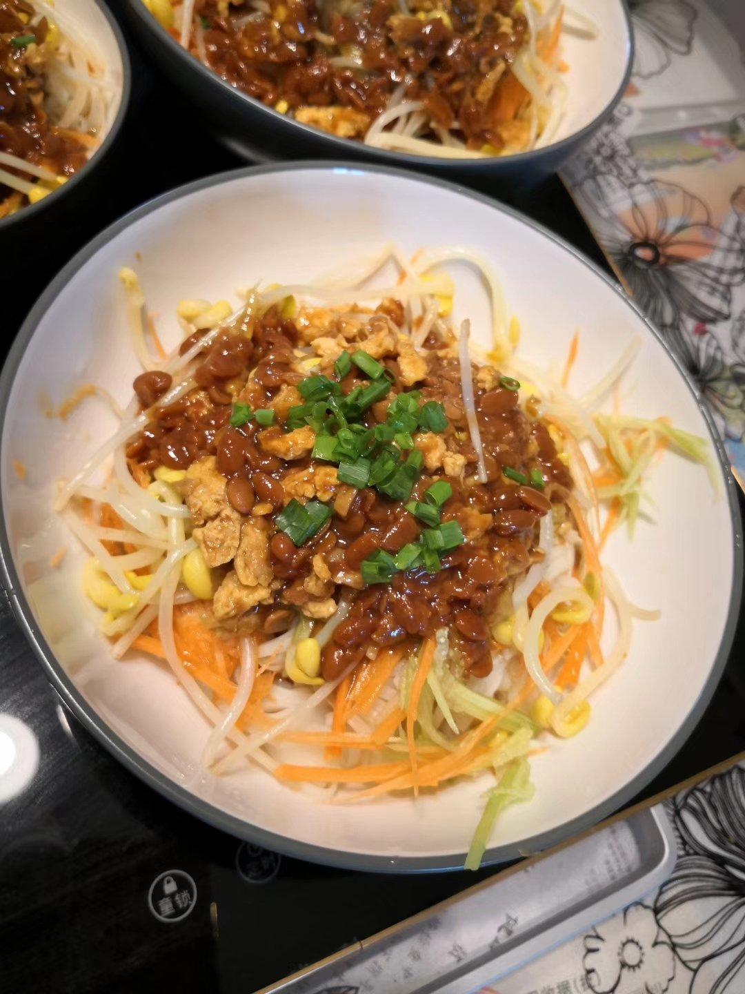 老北京炸酱面（附详细做法）