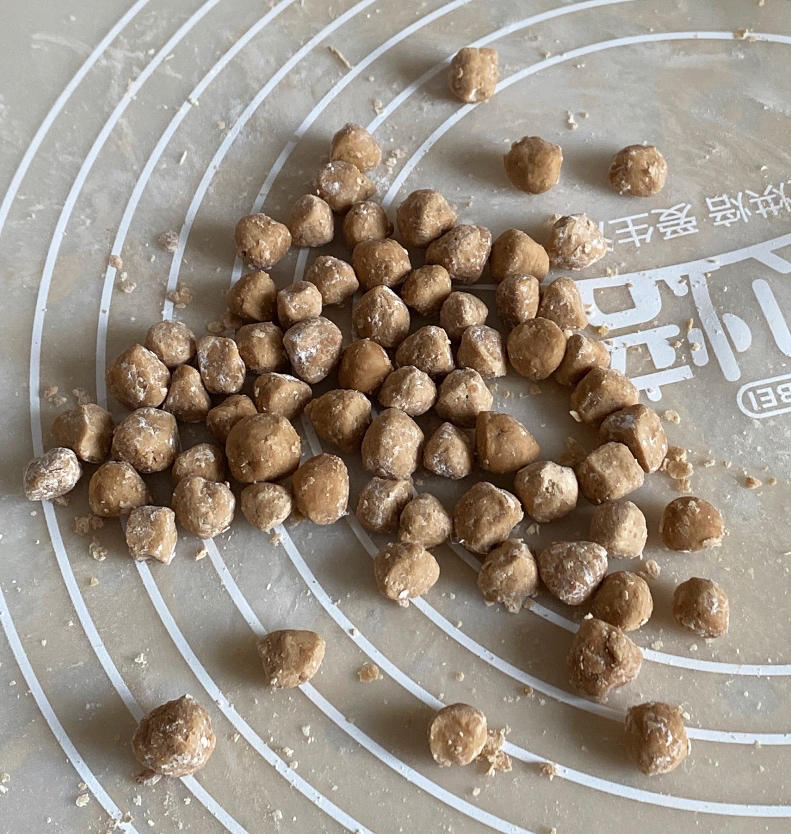 自以为搓珍珠奶茶珍珠神器（其实这办法很笨蛋）