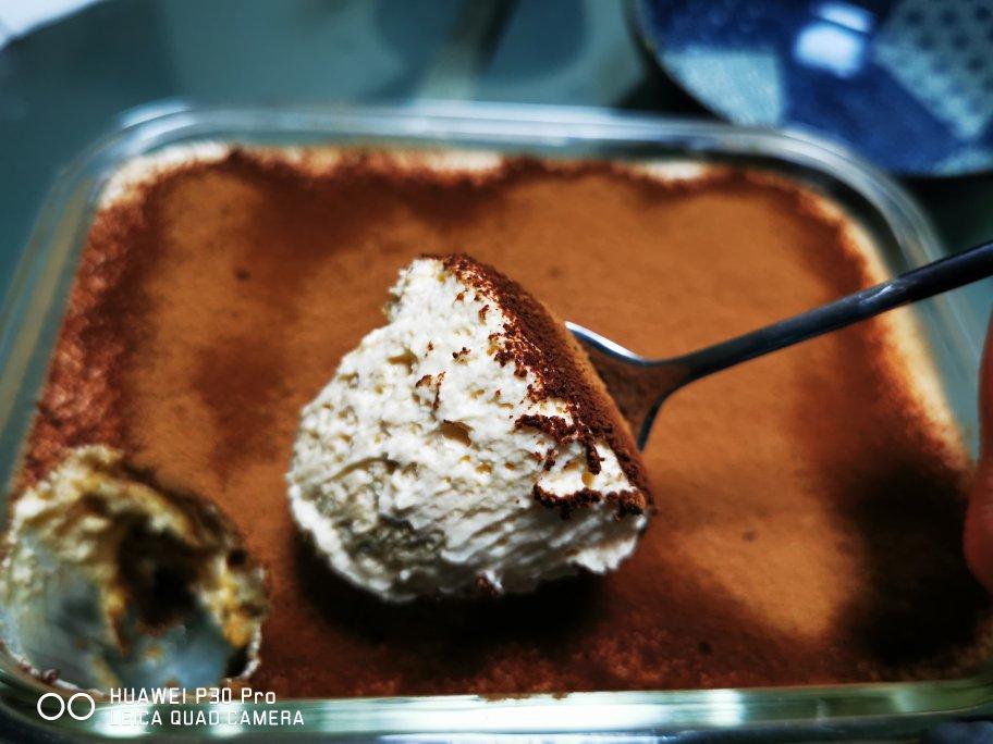 在欧洲学会的经典版提拉米苏