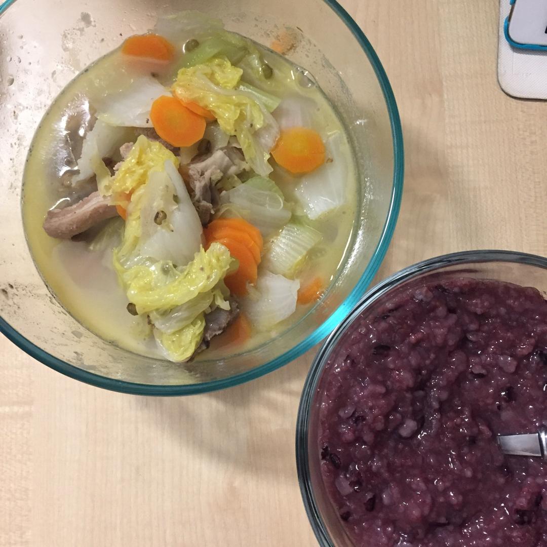 羊肉汤（汤鲜味美不膻气）