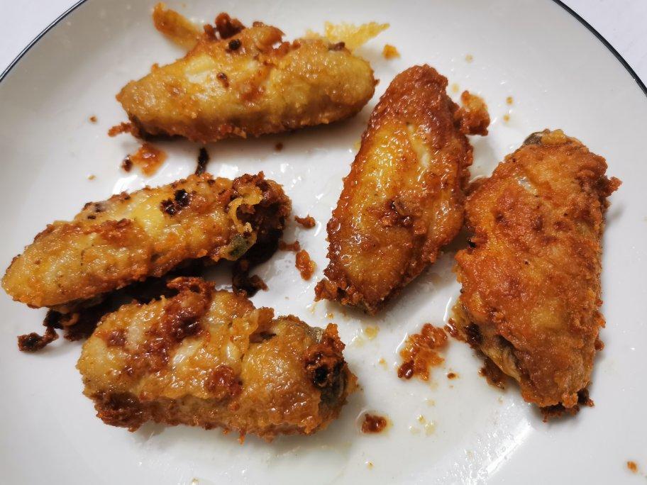 蒜香炸鸡翅