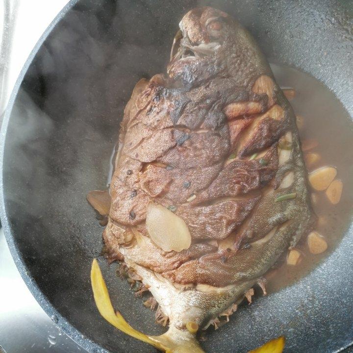 简单好吃红烧金鲳鱼