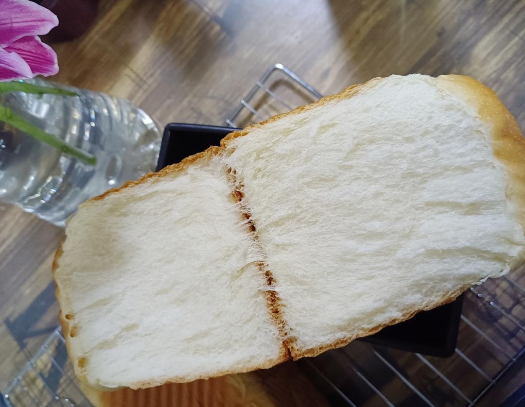 100%中种假日土司