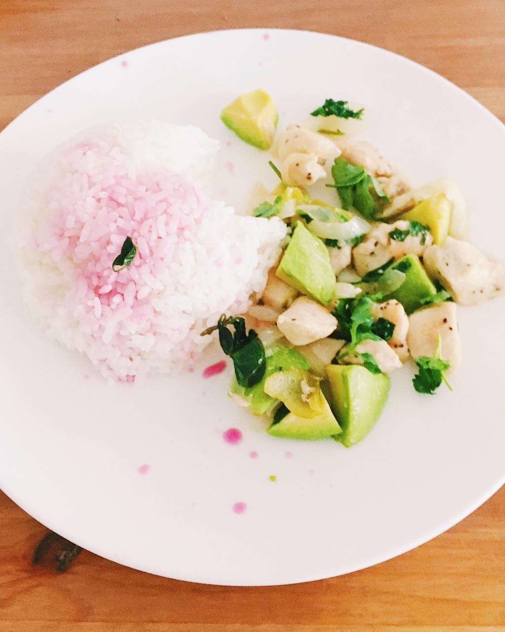 【健康三餐】青柠香菜鸡胸藜麦饭