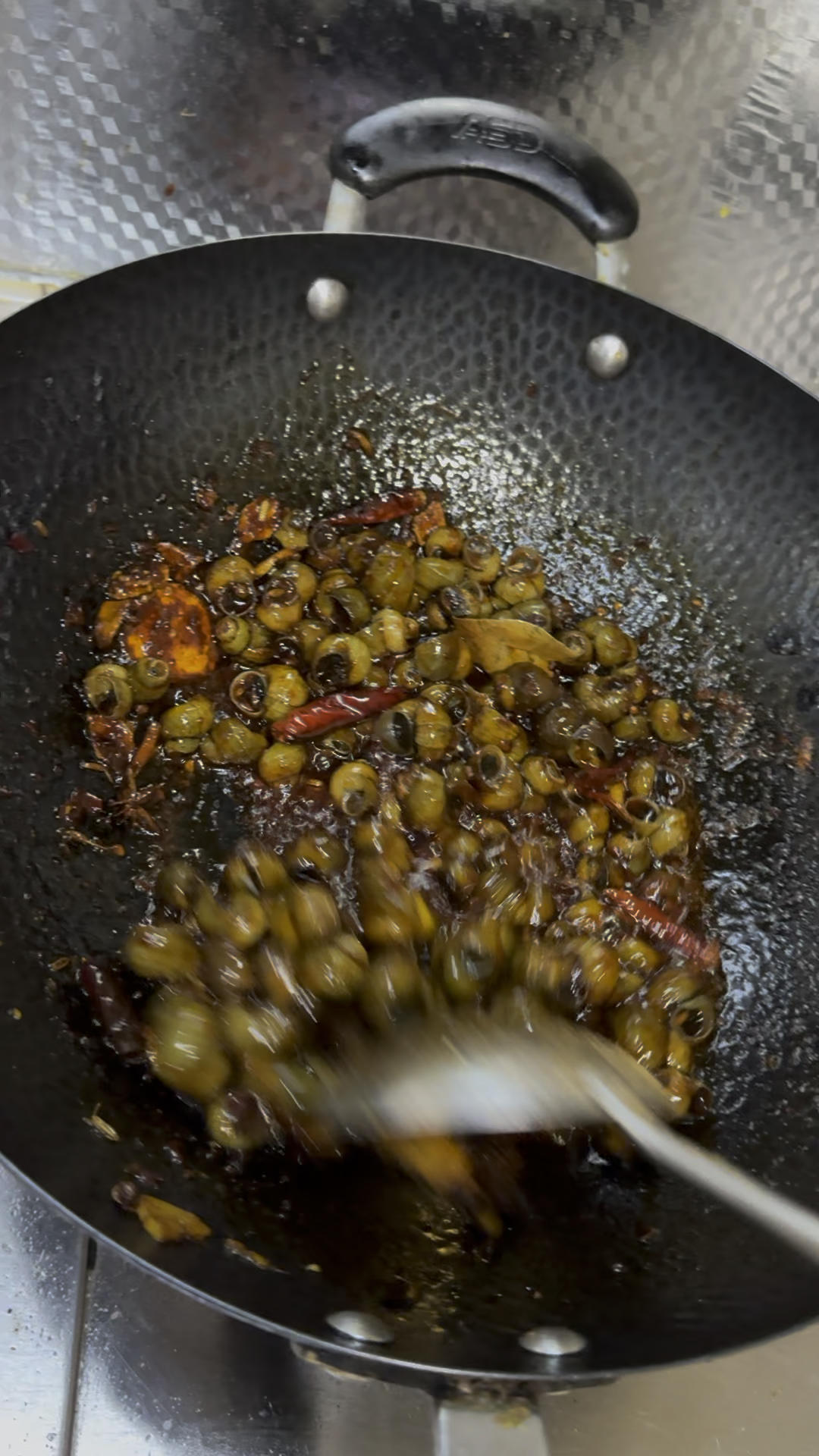 越吃越过瘾的香辣螺蛳/田螺