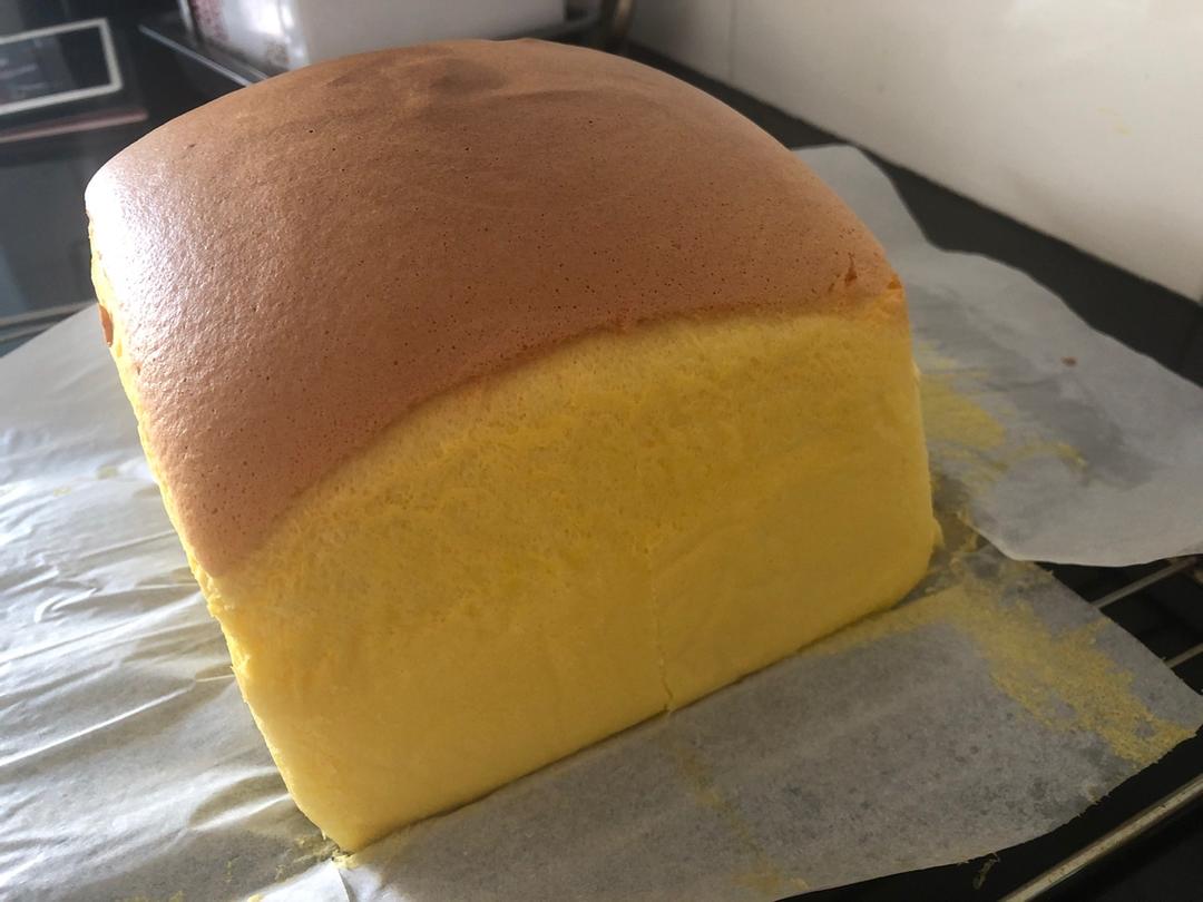 【视频食谱】Duang！古早蛋糕