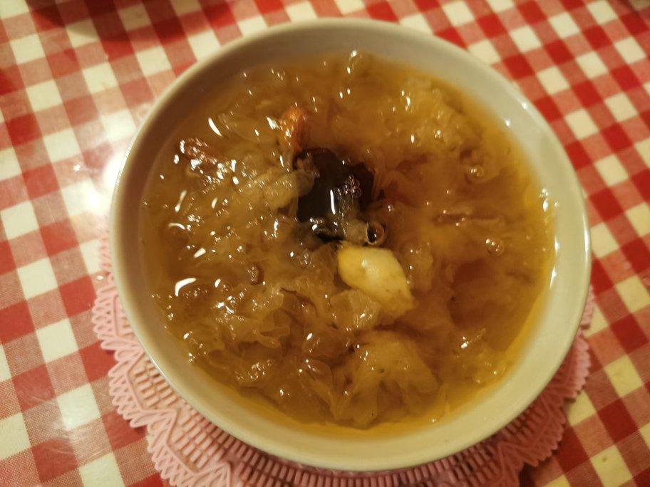 银耳红枣汤(电饭煲版)