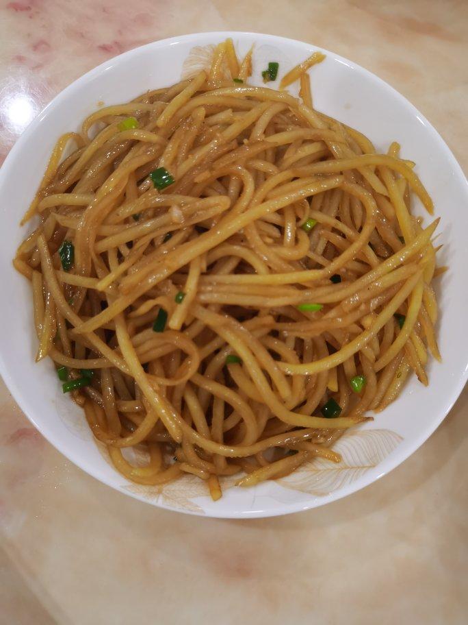 简单快手家常菜/醋溜土豆丝/比肉好吃/素食主义
