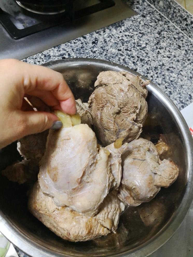 家常酱牛肉的做法 步骤2